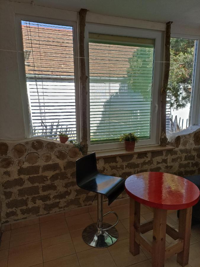 Uj Vilag Apartment Harkány Екстериор снимка