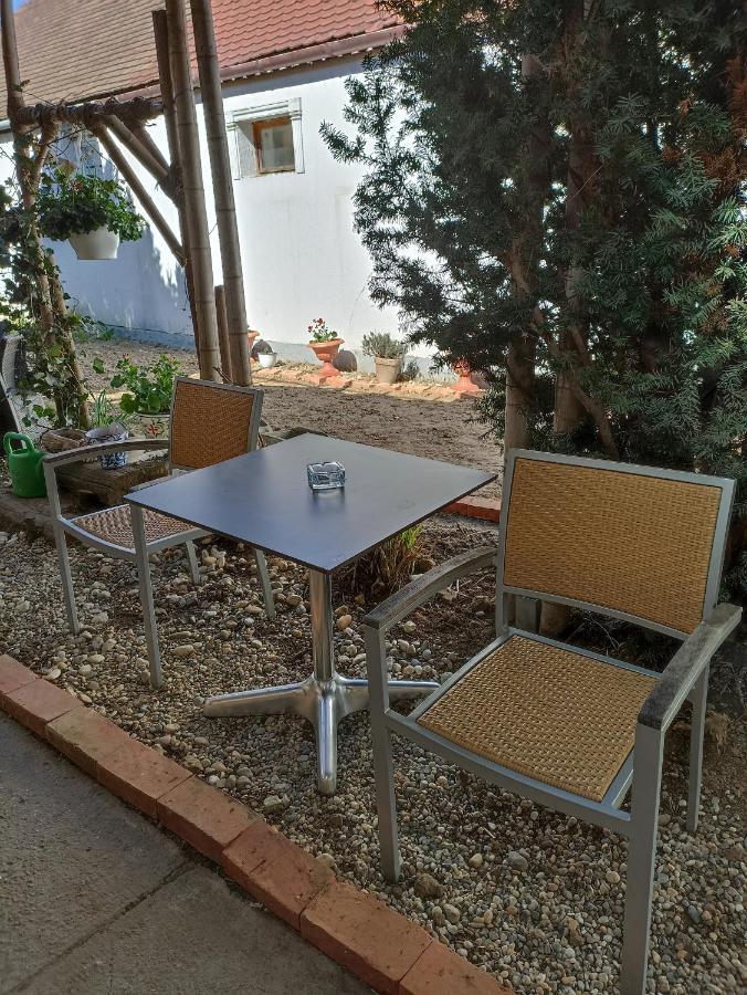 Uj Vilag Apartment Harkány Екстериор снимка